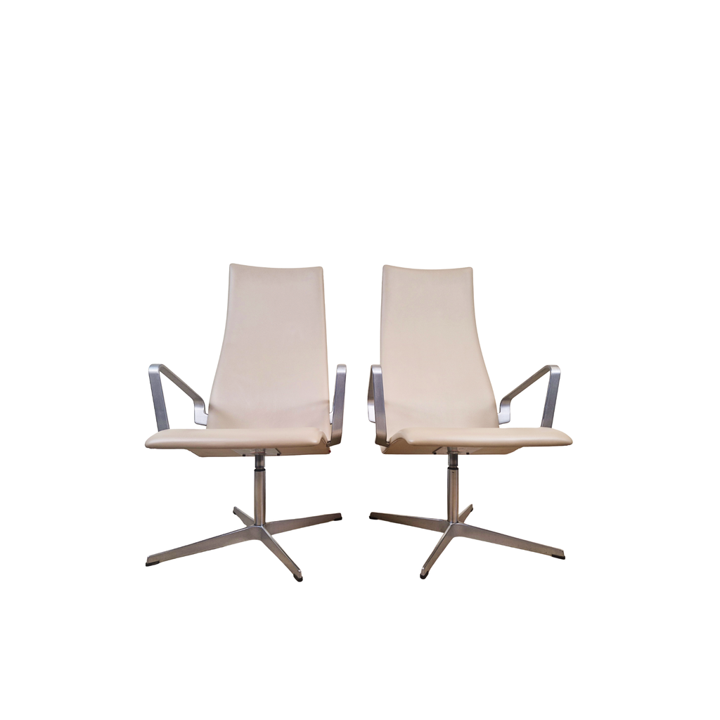 Arne Jacobsen for Fritz Hansen Oxford Highback Swivel Chairs