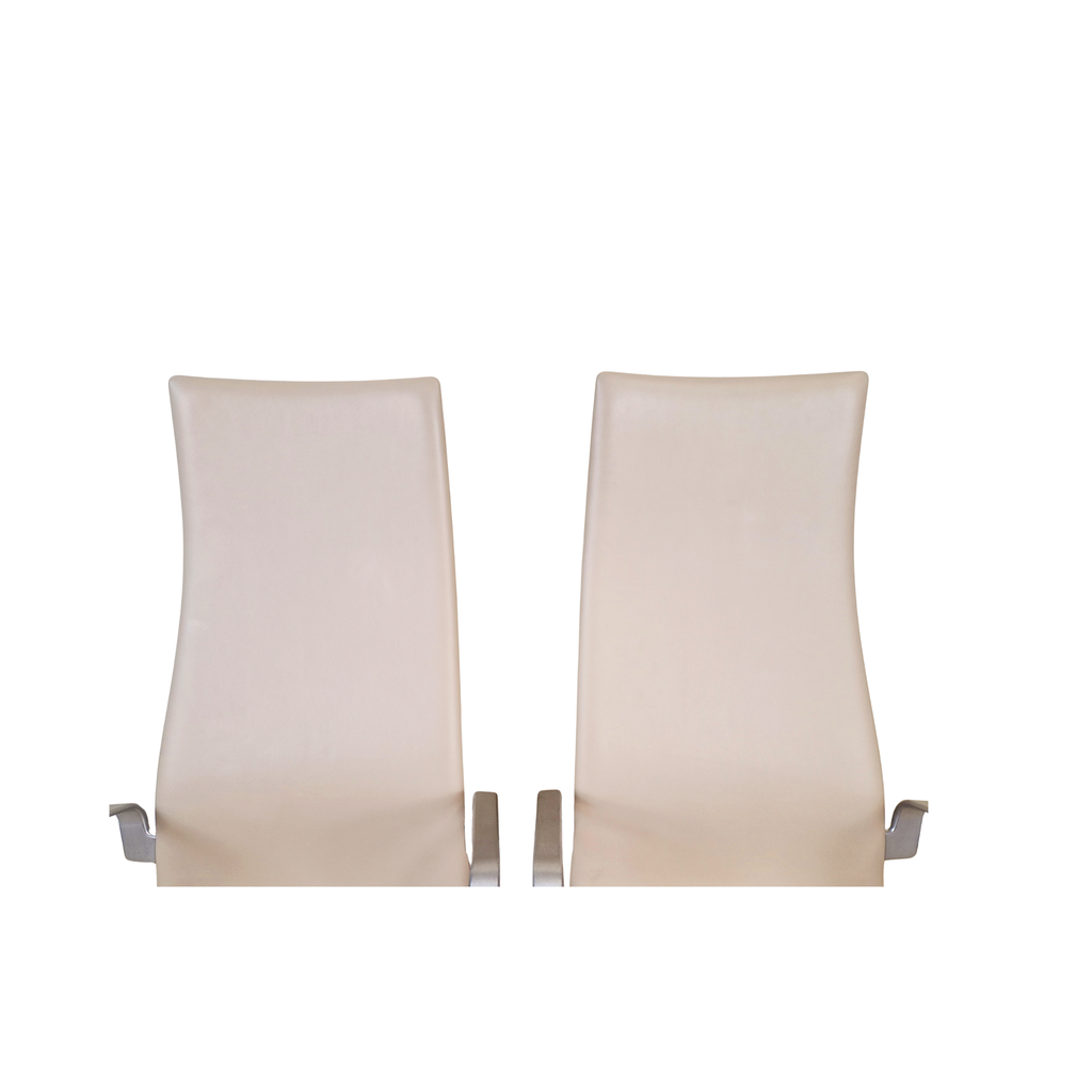 Arne Jacobsen for Fritz Hansen Oxford Highback Swivel Chairs
